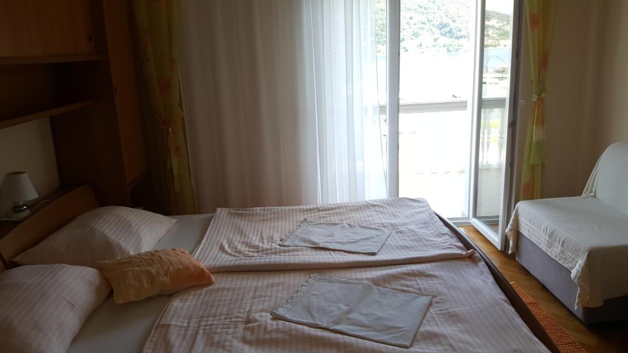 Anka Bunic Bed & Breakfast ราบ ภายนอก รูปภาพ
